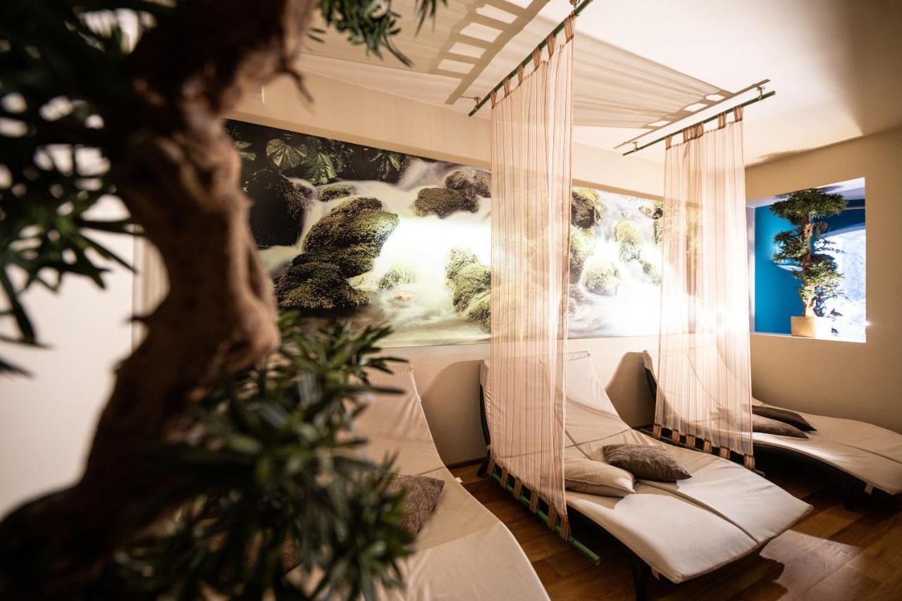 Maiers Kuschelhotel Loipersdorf Deluxe - Adults Only Fürstenfeld Buitenkant foto